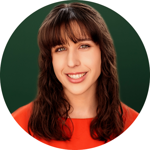 headshot of Carly Dreme Calbreath